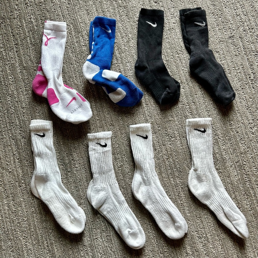 Women’s Nike socks